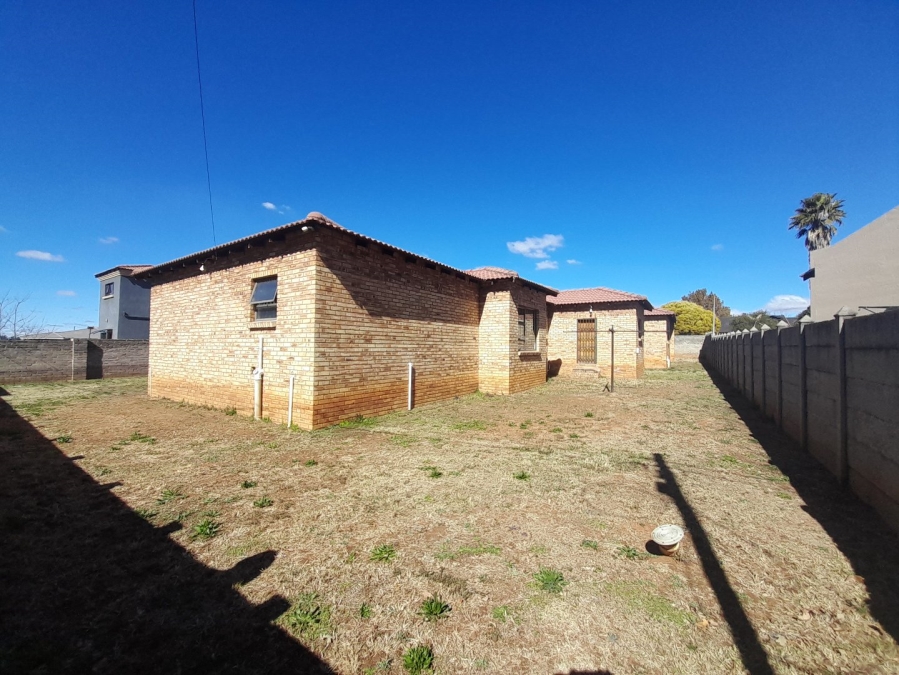 4 Bedroom Property for Sale in Vaalpark Free State